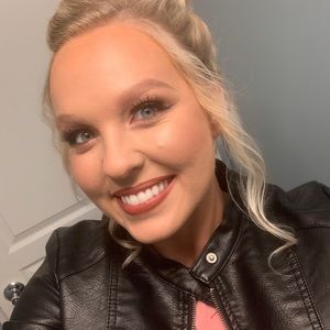 Meet your Posher, Megan